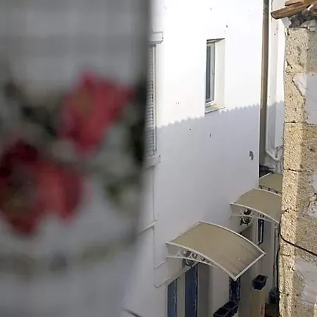 Monat Alacati 3*