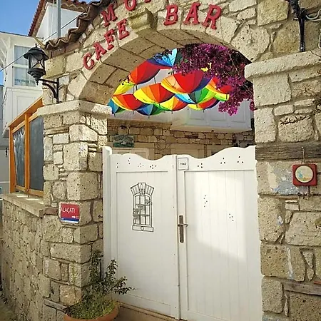Monat Alacati Hotel Ciftlikkoyu